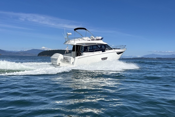 2019 Jeanneau 37
