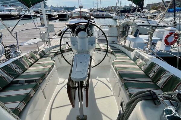 Sosy 42ft Beneteau Yacht For Sale