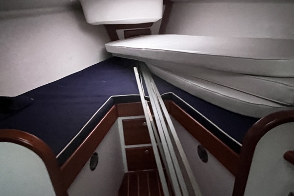 33ft Alerion Yacht For Sale