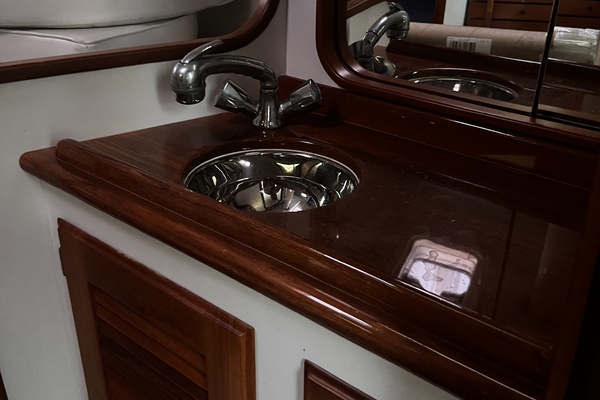 33ft Alerion Yacht For Sale