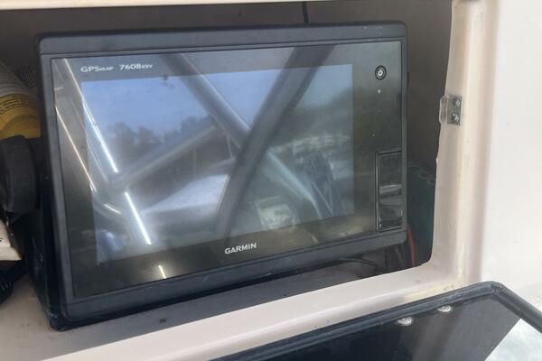 23ft Grady White Yacht For Sale