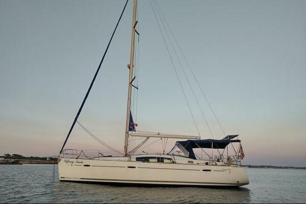 Tiffany Nicole 43ft Beneteau Yacht For Sale