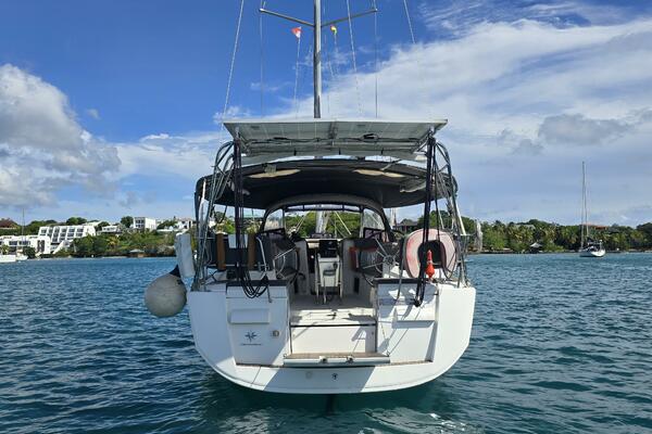 Airbender 40ft Jeanneau Yacht For Sale