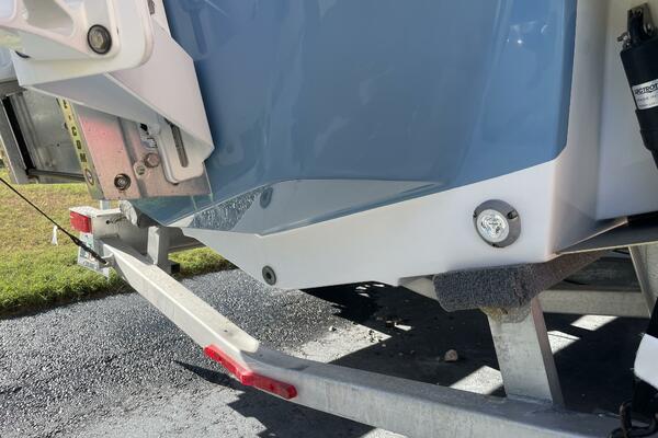 27ft Sportsman Yacht For Sale