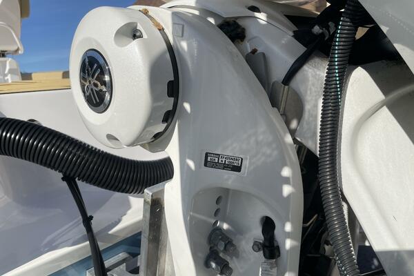 27ft Sportsman Yacht For Sale