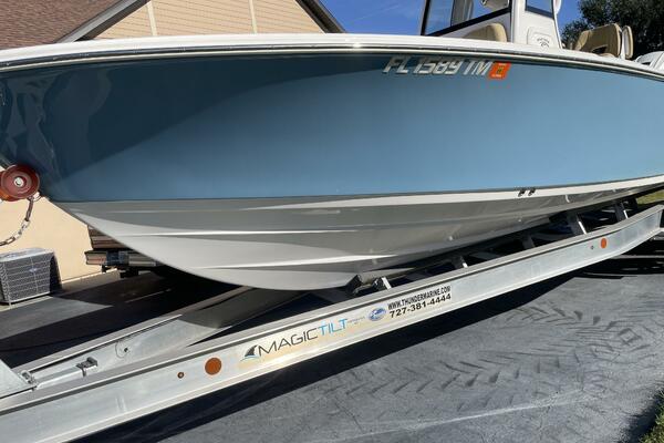 27ft Sportsman Yacht For Sale