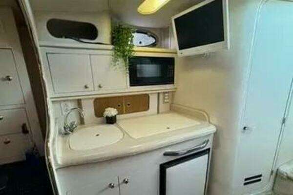 Photo of the 1996 Sea Ray 