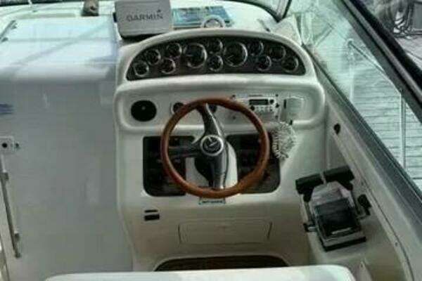 Photo of the 1996 Sea Ray 