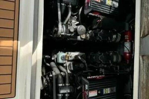 29ft Sea Ray Yacht For Sale