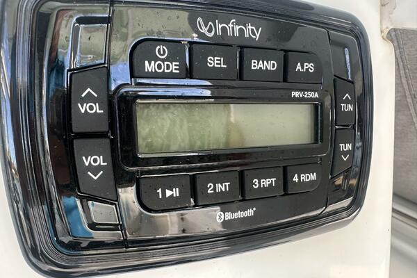 27ft Sea Hunt Yacht For Sale