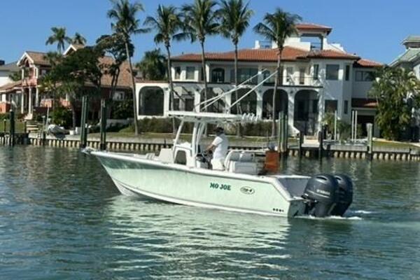 27ft Sea Hunt Yacht For Sale