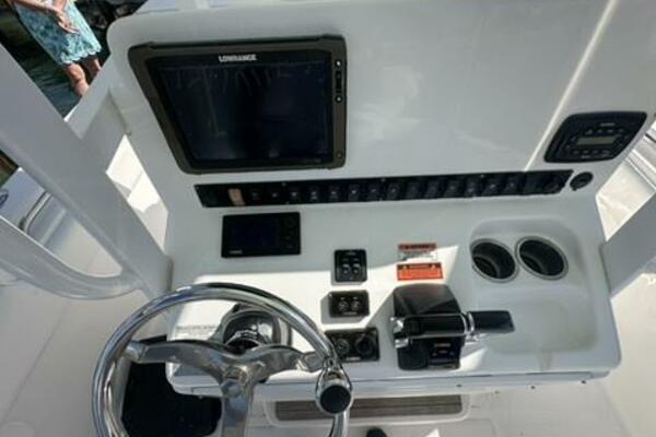 27ft Sea Hunt Yacht For Sale
