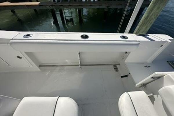 27ft Sea Hunt Yacht For Sale