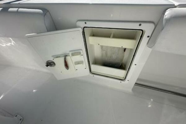 27ft Sea Hunt Yacht For Sale