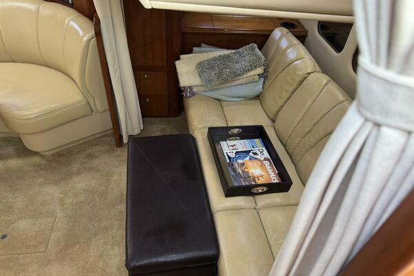 37ft Cruisers Yacht For Sale