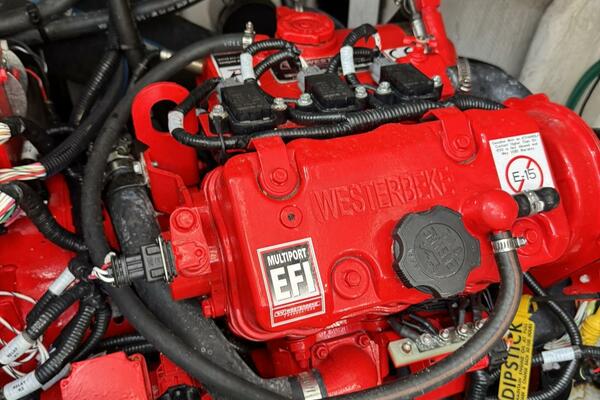 37ft Cruisers Yacht For Sale