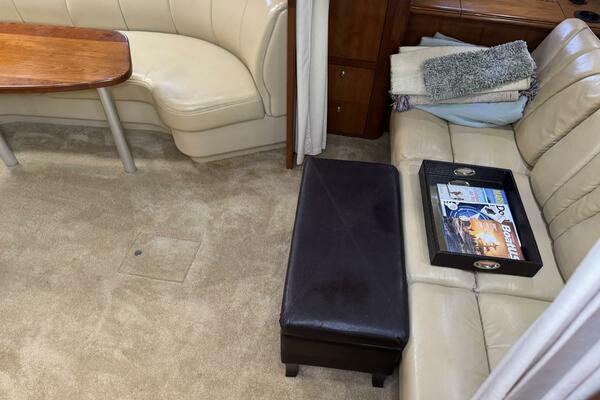 37ft Cruisers Yacht For Sale