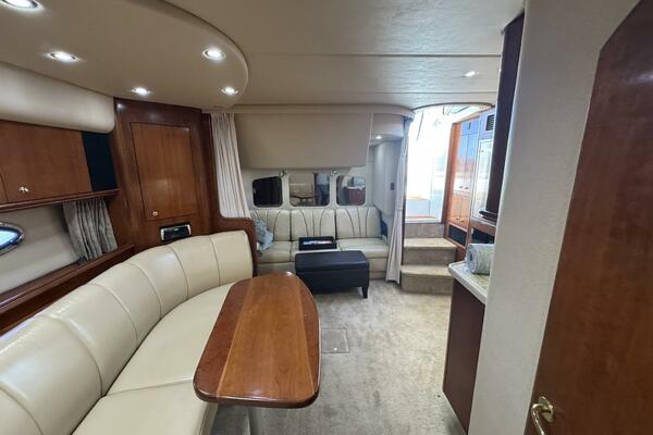 37ft Cruisers Yacht For Sale