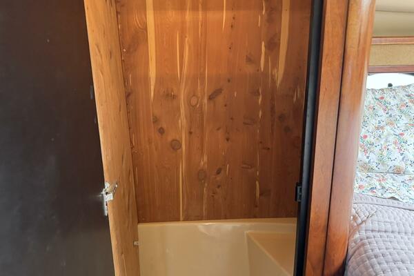 37ft Cruisers Yacht For Sale