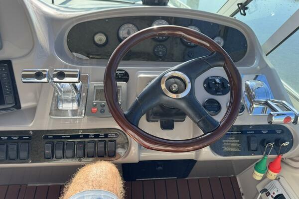 37ft Cruisers Yacht For Sale