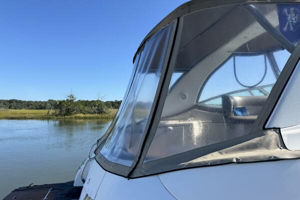 37ft Cruisers Yacht For Sale