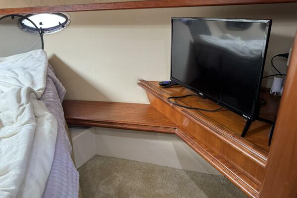 37ft Cruisers Yacht For Sale