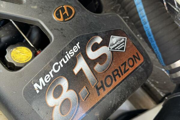 37ft Cruisers Yacht For Sale