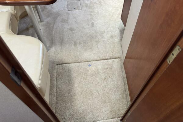 37ft Cruisers Yacht For Sale