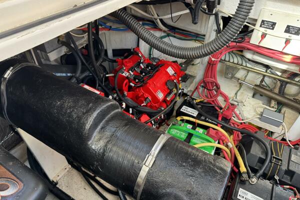 37ft Cruisers Yacht For Sale