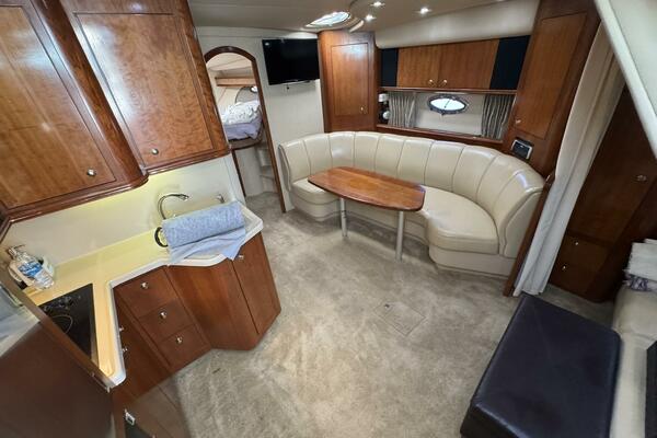 37ft Cruisers Yacht For Sale