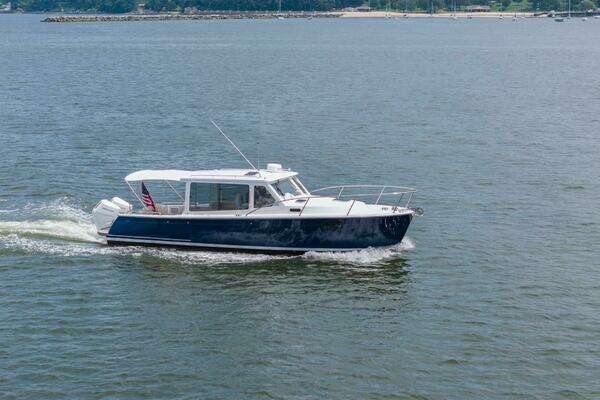 35-ft-MJM-2025-35- West River Maryland United States  yacht for sale