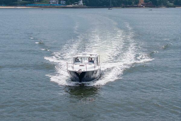 35ft MJM Yacht For Sale