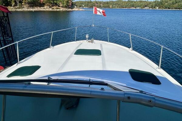 31ft Sea Ray Yacht For Sale