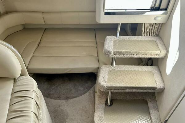 31ft Sea Ray Yacht For Sale