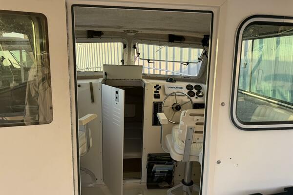 28ft Parker Yacht For Sale