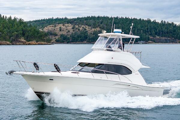 37ft Riviera Yacht For Sale
