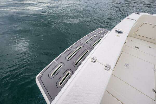 Riviera  Yacht For Sale