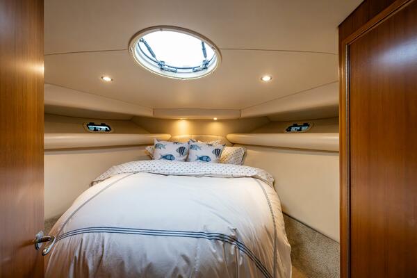 37ft Riviera Yacht For Sale