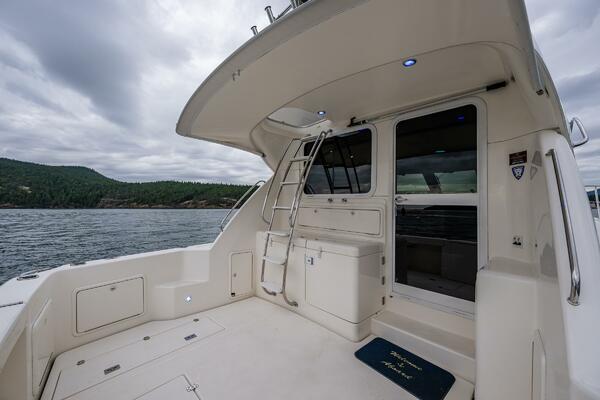 37ft Riviera Yacht For Sale