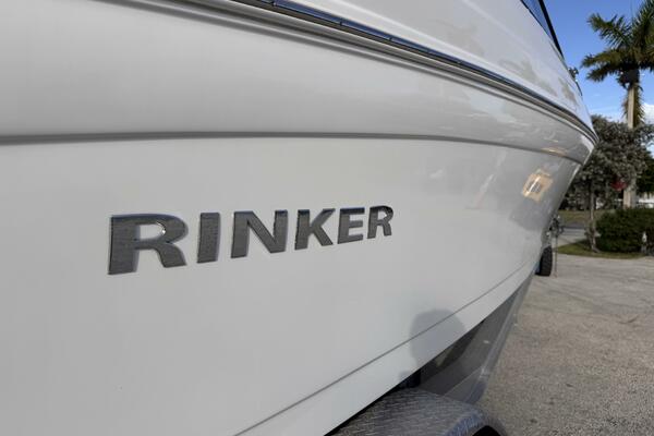 23ft Rinker Yacht For Sale
