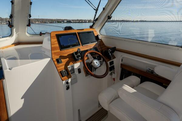 35ft Northcoast Yacht For Sale