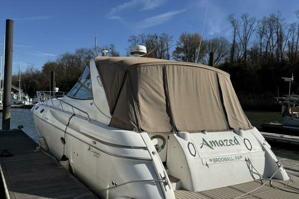 Amazed 42ft Cruisers Yacht For Sale