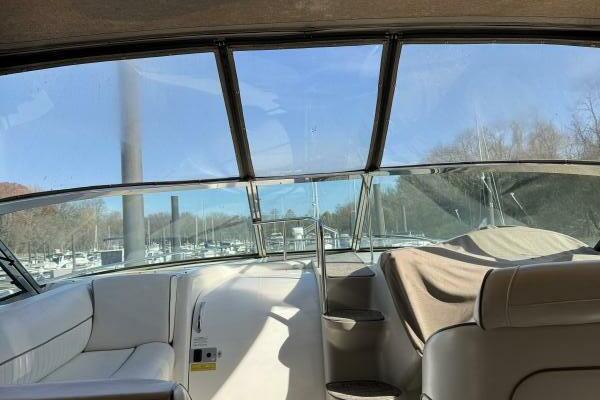 Amazed 42ft Cruisers Yacht For Sale