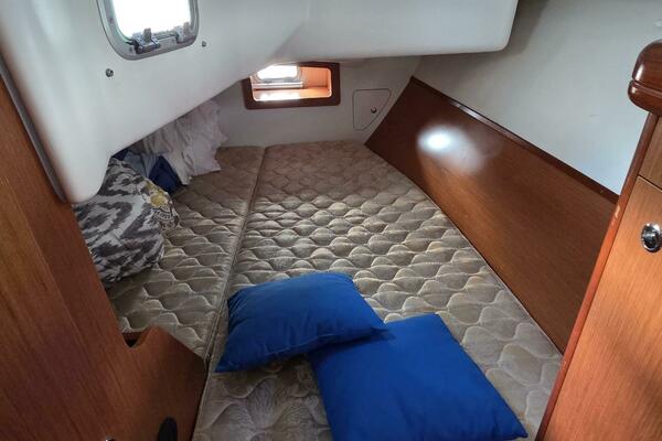 Aft Double Berth