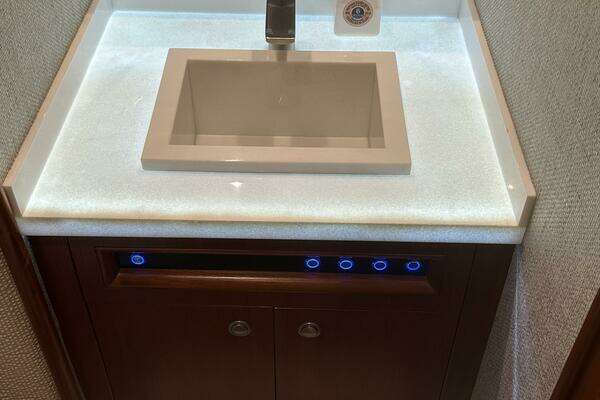 Merritt 58' Sportfish Yacht For Sale