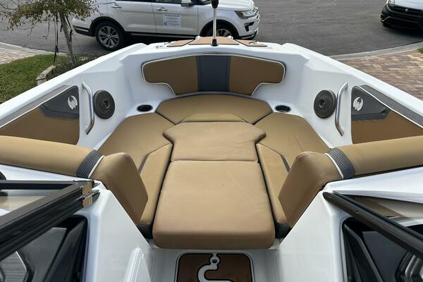 21ft Scarab Yacht For Sale