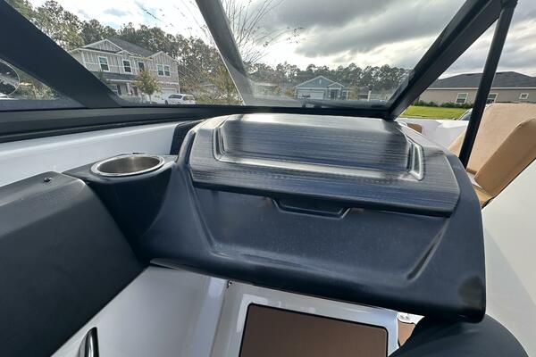 21ft Scarab Yacht For Sale