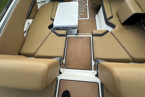 21ft Scarab Yacht For Sale