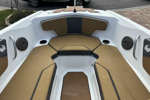21ft Scarab Yacht For Sale
