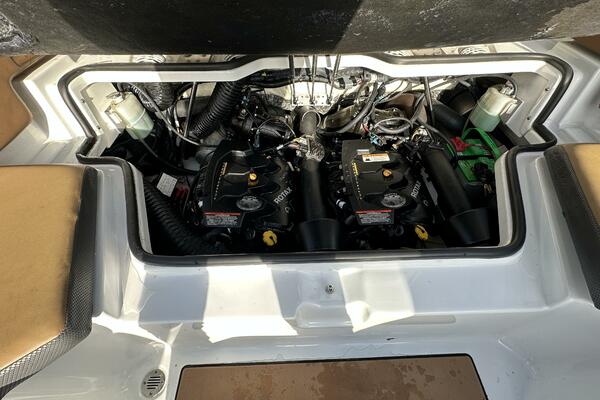 21ft Scarab Yacht For Sale